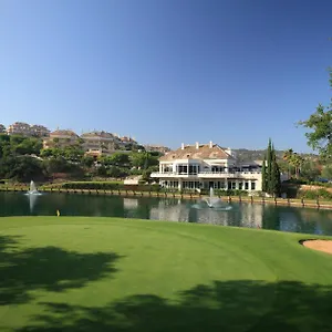 - Greenlife Golf 3* Marbella